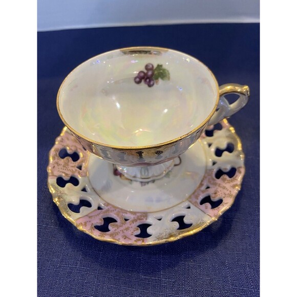 Vintage Japanese Fruit Themed Tea Cup and Saucer - Picture 9 of 10